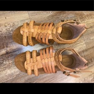 Brown strappy sandals